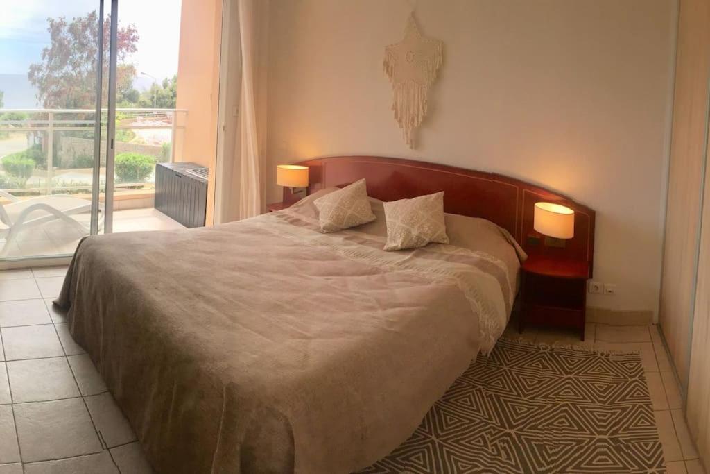 F2 Vue Mer Dans Residence Avec Piscine Аяччо Екстер'єр фото
